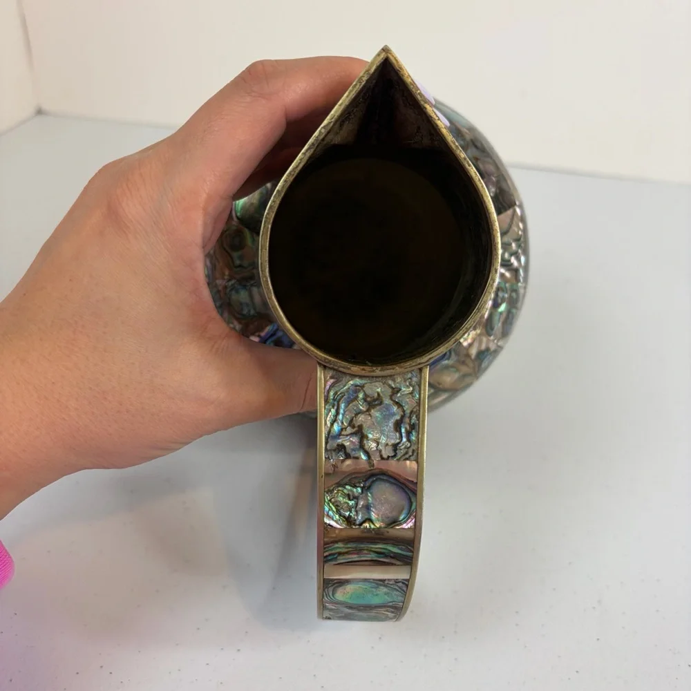 Vintage Abalone Shell Mosaic Pitcher Brass Mother of Pearl Jug Vase Decor 1960s - Picture 3 of 9